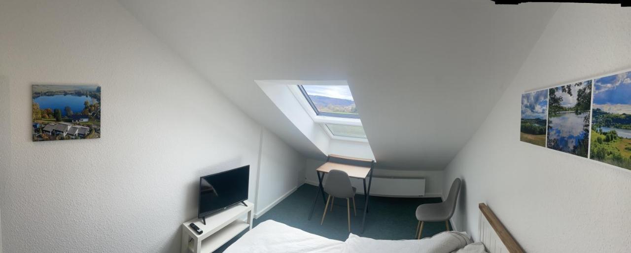 Ferienwohnung Traumhaus Am Wald 2 Daun Exterior foto
